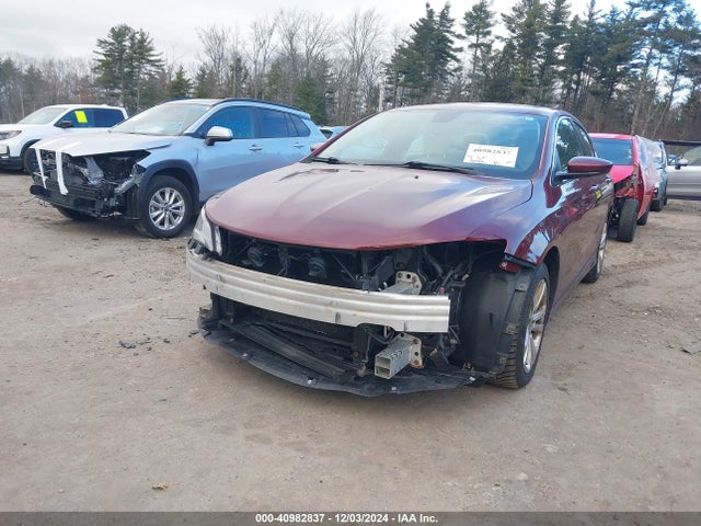 1C3CCCAB8FN740305 Chrysler 200 Limited