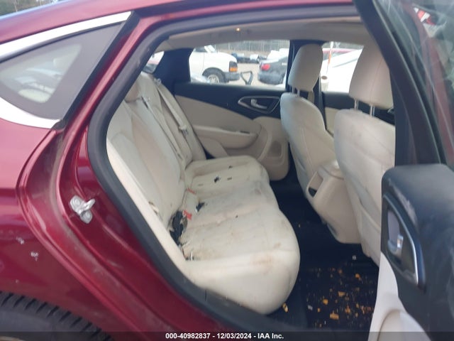 1C3CCCAB8FN740305 Chrysler 200 Limited