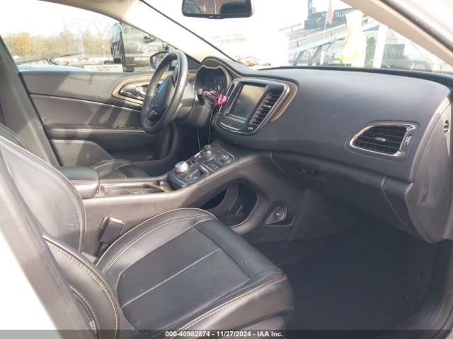 1C3CCCCG6GN125729 Chrysler 200 C