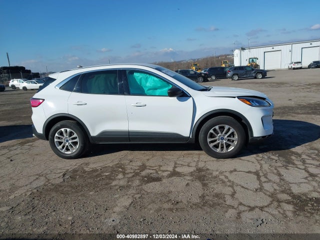 Ford ESCAPE SE 2022 1FMCU9G67NUA26445 Image 13