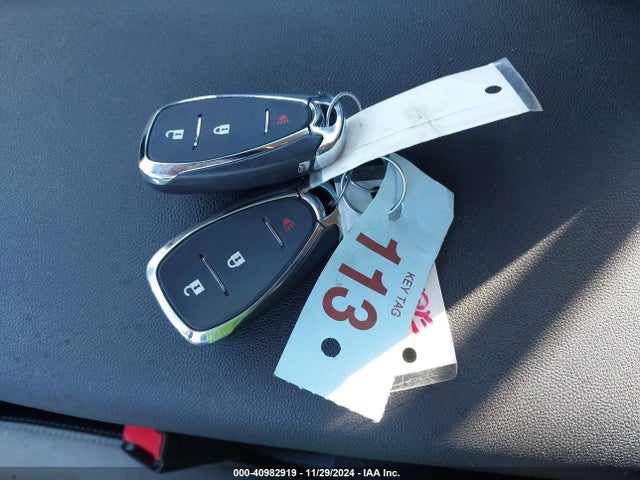 3GNAXHEV7LS573257 Chevrolet Equinox Fwd Ls