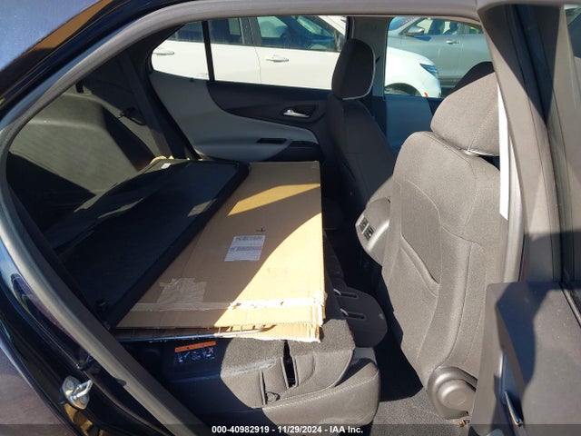 3GNAXHEV7LS573257 Chevrolet Equinox Fwd Ls