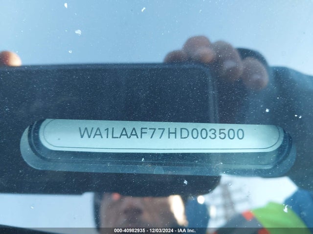 2017 AUDI Q7 WA1LAAF77HD003500 Photo 8