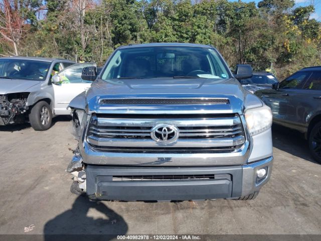 5TFRW5F12GX206831 Toyota Tundra Sr5 5.7l V8