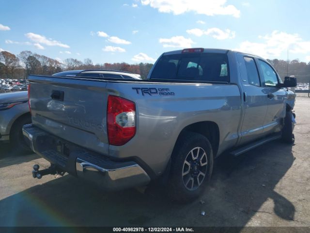 5TFRW5F12GX206831 Toyota Tundra Sr5 5.7l V8