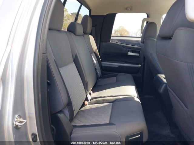5TFRW5F12GX206831 Toyota Tundra Sr5 5.7l V8