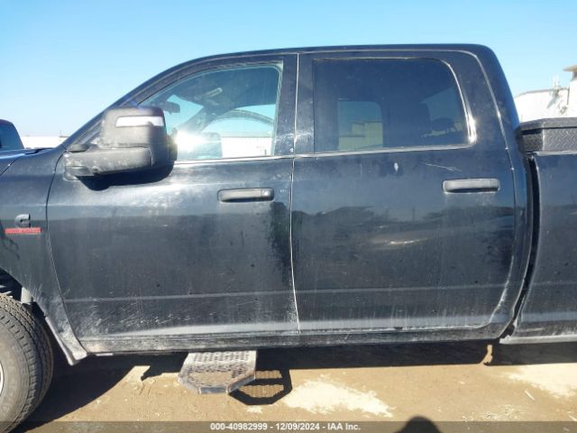 3C6UR5HL3PG587018 RAM 2500 Tradesman  4x4 8' Box