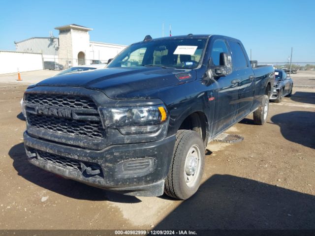 3C6UR5HL3PG587018 RAM 2500 Tradesman  4x4 8' Box