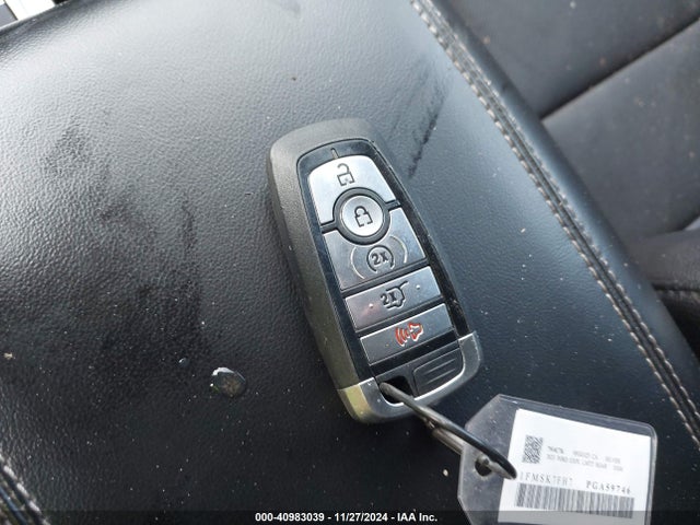 Ford Explorer Limited 2023 1FMSK7FH7PGA59746 Image 11