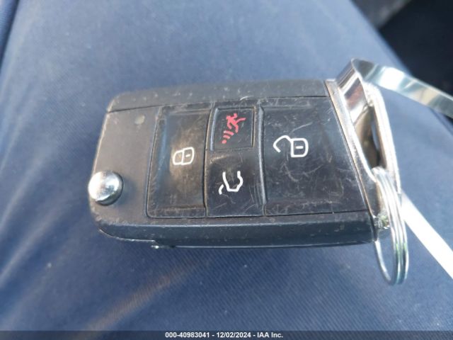 2020 VOLKSWAGEN TIGUAN 3VV2B7AX7LM089687 Photo 10