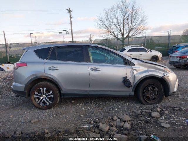 2T3ZFREV2JW461681 Toyota RAV4 LE