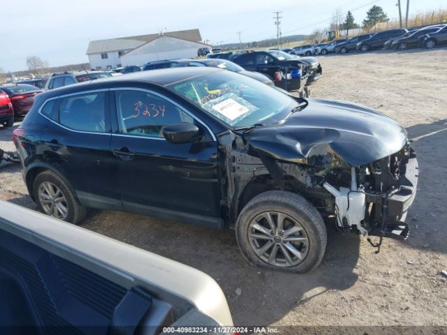 JN1BJ1CR8KW626999 Nissan Rogue Sport S