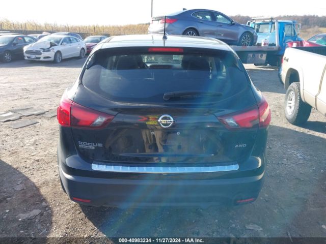 JN1BJ1CR8KW626999 Nissan Rogue Sport S