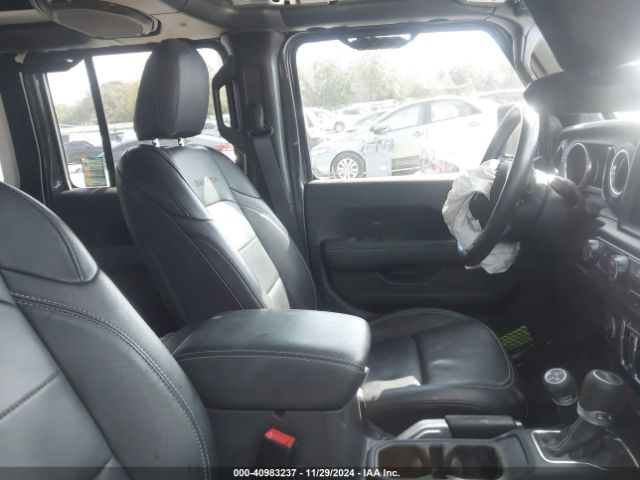 1C4HJXEG6MW502562 Jeep Wrangler Unlimited Sahara 4x4