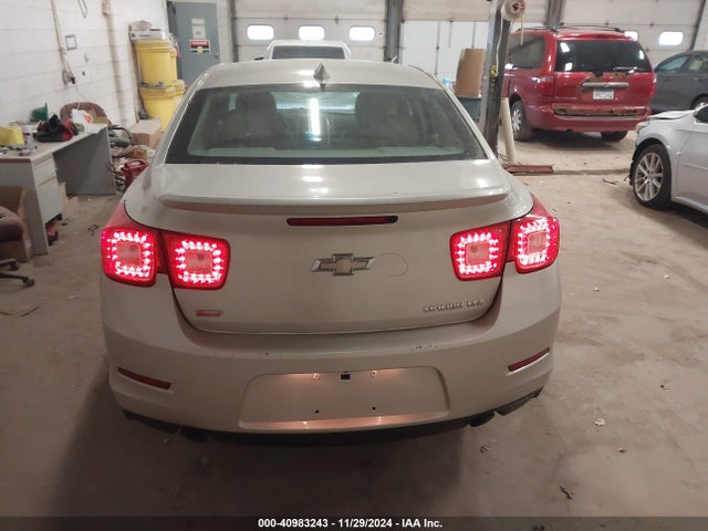 Chevrolet Malibu 2lz 2015 1G11G5SX4FF106263 Image 16