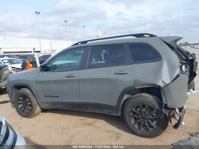 1C4PJMMB9PD114435 Jeep Cherokee Altitude Lux 4x4