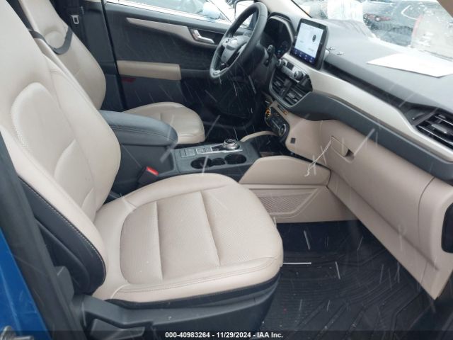 1FMCU9H68LUC67068 Ford ESCAPE SEL