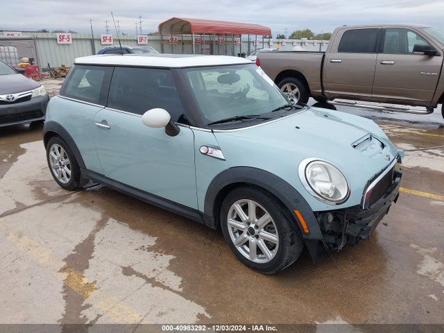 2011 MINI COOPER S WMWSV3C5XBTY15971 Photo 0