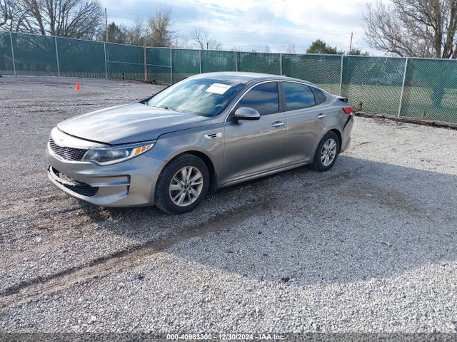 KIA Optima Lx 2016 5XXGT4L31GG073227 Image 2