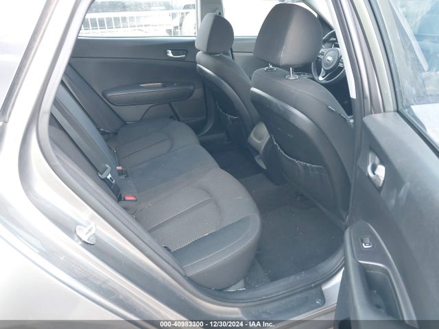 KIA Optima Lx 2016 5XXGT4L31GG073227 Image 8