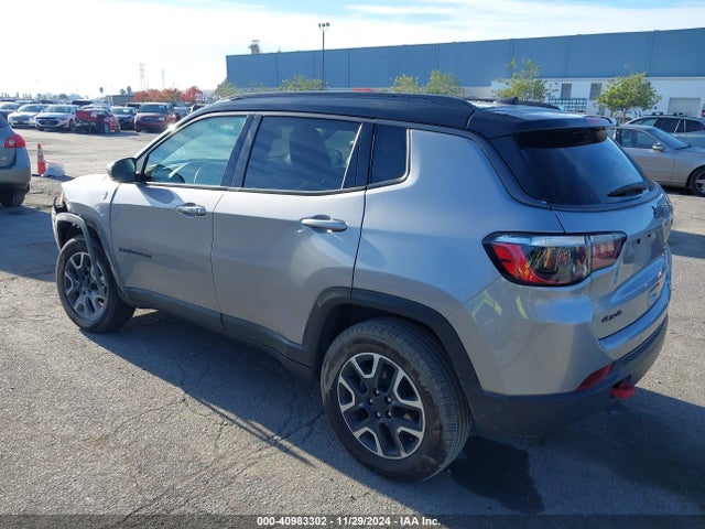 Jeep Compass Trailhawk 4x4 2021 3C4NJDDB5MT564547 Image 3