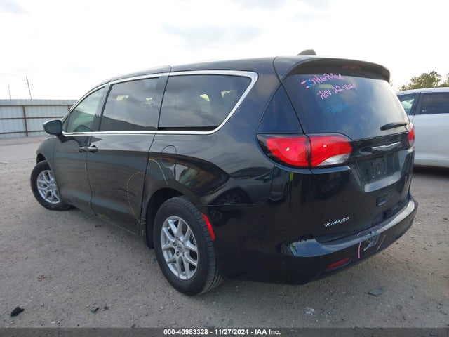 2C4RC1CG1PR516235 Chrysler Voyager Lx