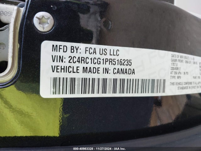 2C4RC1CG1PR516235 Chrysler Voyager Lx