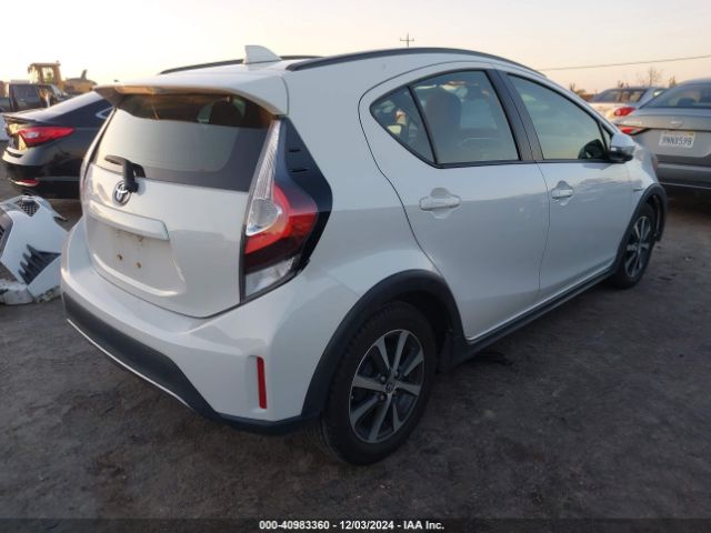 JTDKDTB37J1606297 Toyota Prius C One
