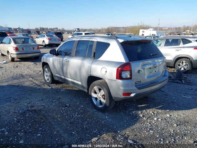 1C4NJCBB1FD343873 Jeep Compass Sport