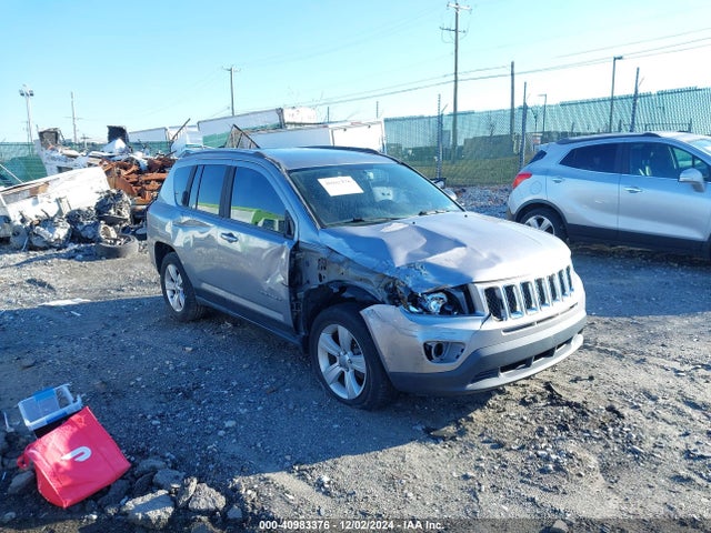1C4NJCBB1FD343873 Jeep Compass Sport