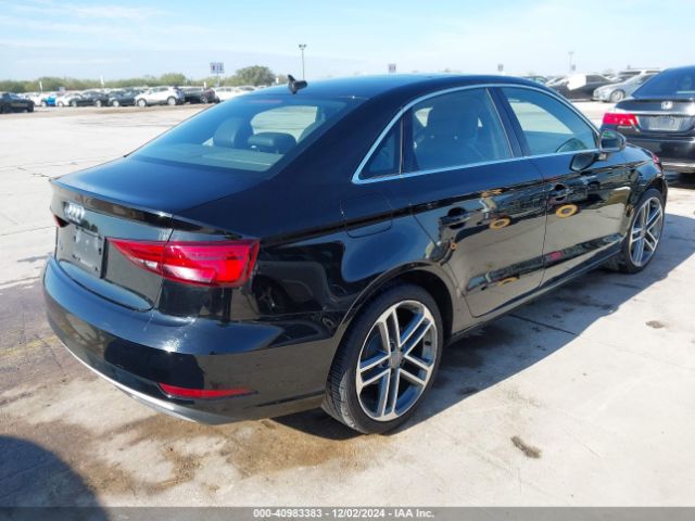 WAUAUGFFXK1016231 Audi A3 40 Premium/40 Titanium Premium