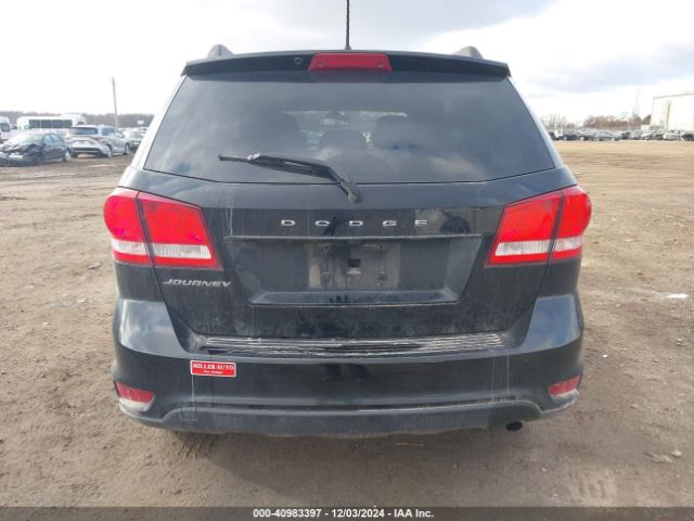 3C4PDCBB8KT783819 Dodge JOURNEY SE