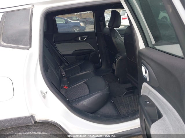 Jeep Compass Latitude 4x4 2023 3C4NJDBN6PT528092 Image 8