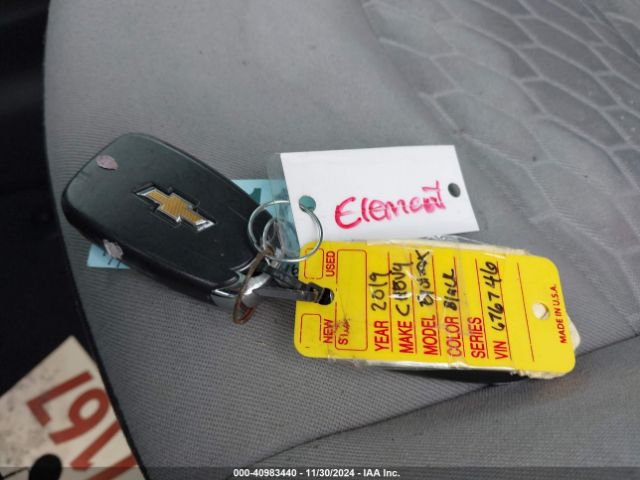 2019 CHEVROLET EQUINOX 3GNAXHEV2KS676746 Photo 10
