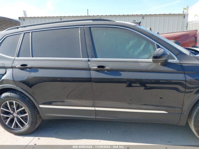 3VV3B7AX1JM006255 Volkswagen Tiguan 2.0t Se/2.0t Sel