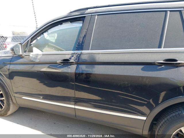 3VV3B7AX1JM006255 Volkswagen Tiguan 2.0t Se/2.0t Sel