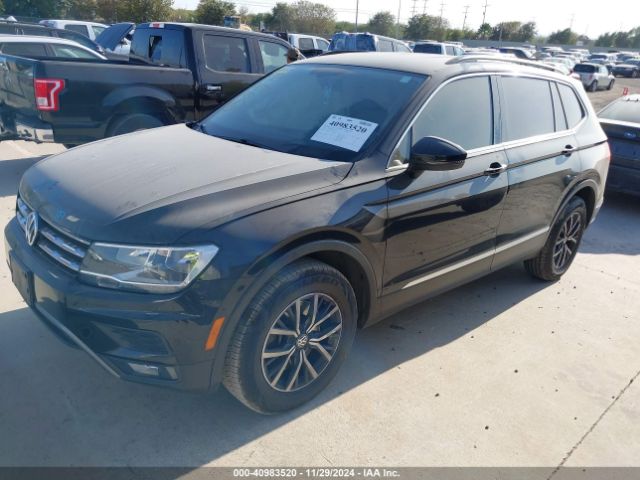 3VV3B7AX1JM006255 Volkswagen Tiguan 2.0t Se/2.0t Sel