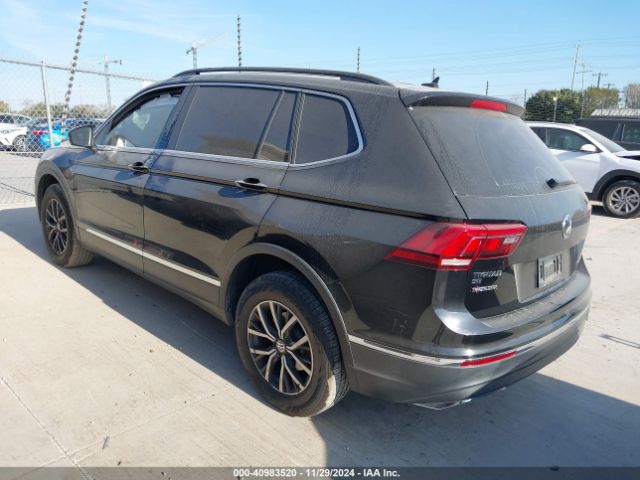 3VV3B7AX1JM006255 Volkswagen Tiguan 2.0t Se/2.0t Sel