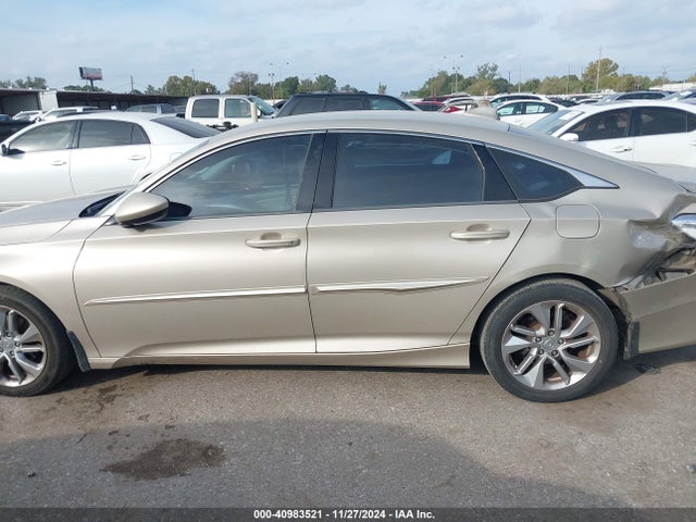 Honda ACCORD LX 2019 1HGCV1F17KA129808 Image 14