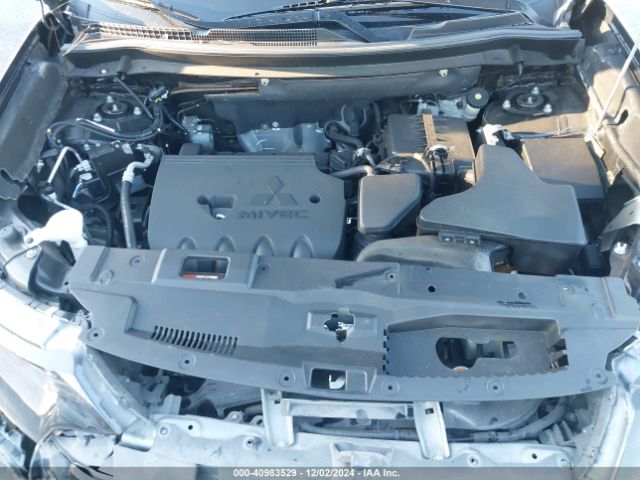 JA4AZ3A32KZ042179 Mitsubishi Outlander Sel
