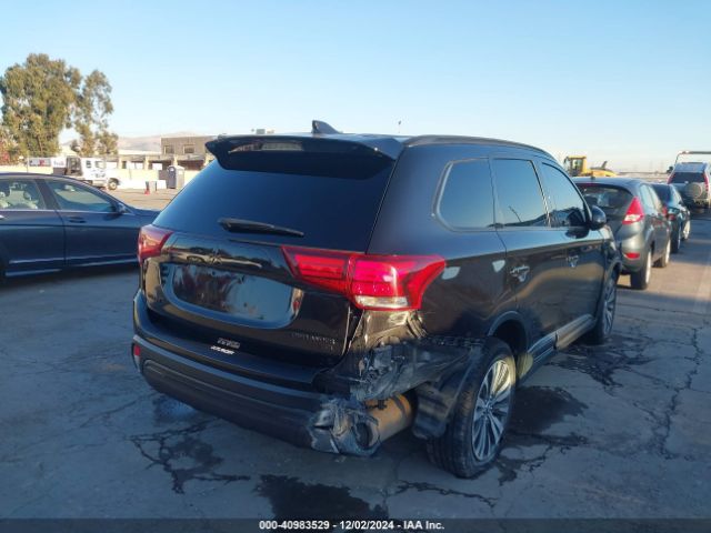 JA4AZ3A32KZ042179 Mitsubishi Outlander Sel