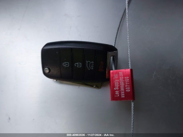 KIA Soul 2015 KNDJN2A29F7206287 Image 11