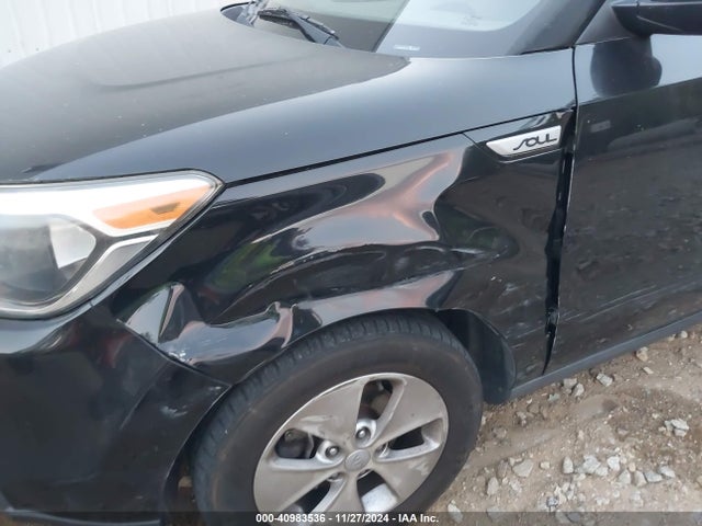 KIA Soul 2015 KNDJN2A29F7206287 Image 6