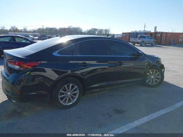 Hyundai SONATA SE 2019 5NPE24AF8KH748544 Image 12