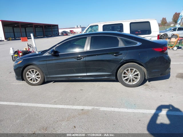 Hyundai SONATA SE 2019 5NPE24AF8KH748544 Image 13