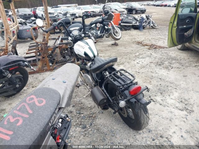 2017 TRIUMPH MOTORCYCLE BONNEVILLE SMTD42HL0HT807016 Photo 2