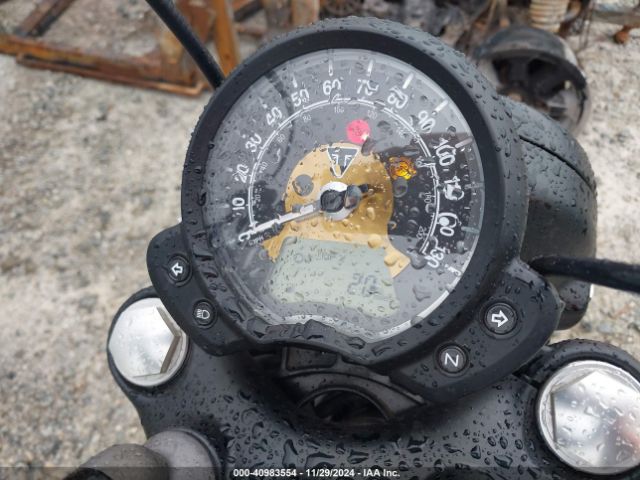 2017 TRIUMPH MOTORCYCLE BONNEVILLE SMTD42HL0HT807016 Photo 6