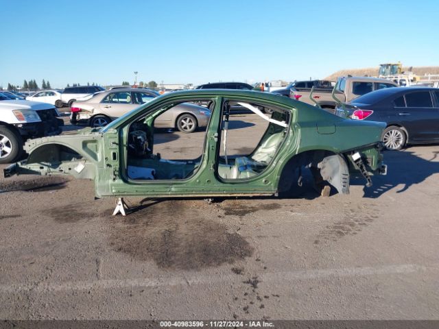 2C3CDXGJ4KH742557 Dodge Charger Scat Pack Rwd
