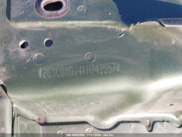 2C3CDXGJ4KH742557 Dodge Charger Scat Pack Rwd