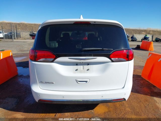 2C4RC1FGXLR176122 Chrysler Pacifica Touring